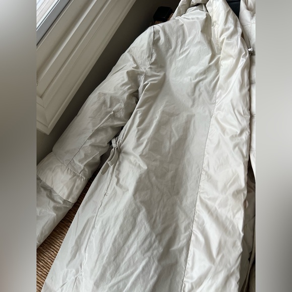 Max Mara Cube Collection Coat, size 4 - Picture 11 of 12